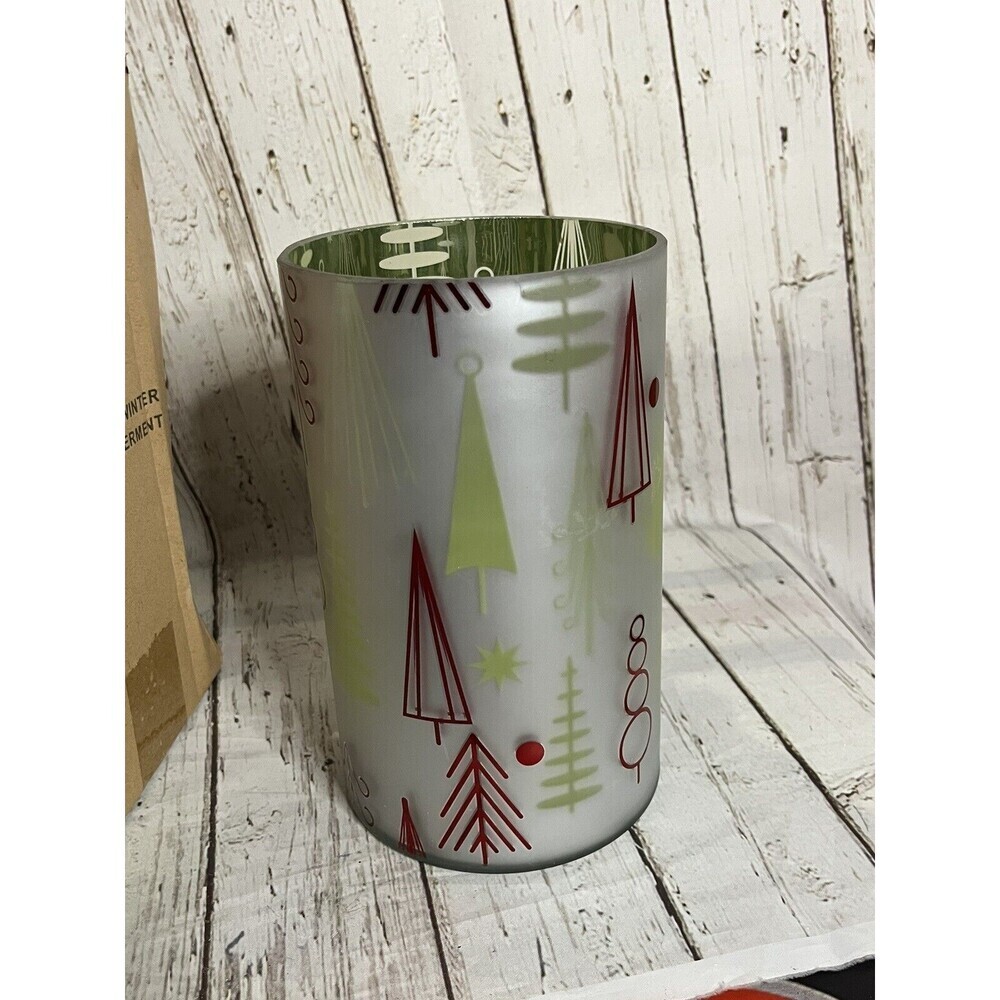 Yankee Candle Winter Wonderment Christmas Glass Hurricane Jar Candle Holder